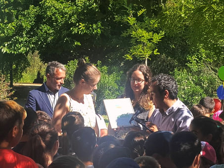 EL Ayuntamiento de Camas premia a Raíces y Brotes Sevilla
