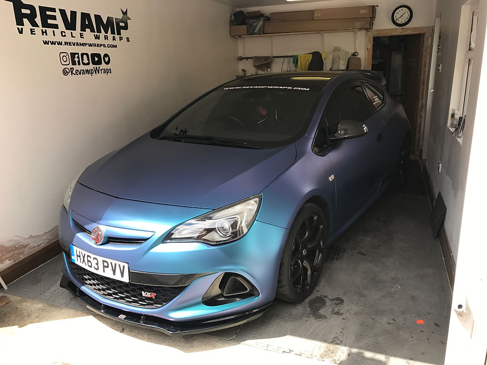 Astra GTC VXR wrapped in
