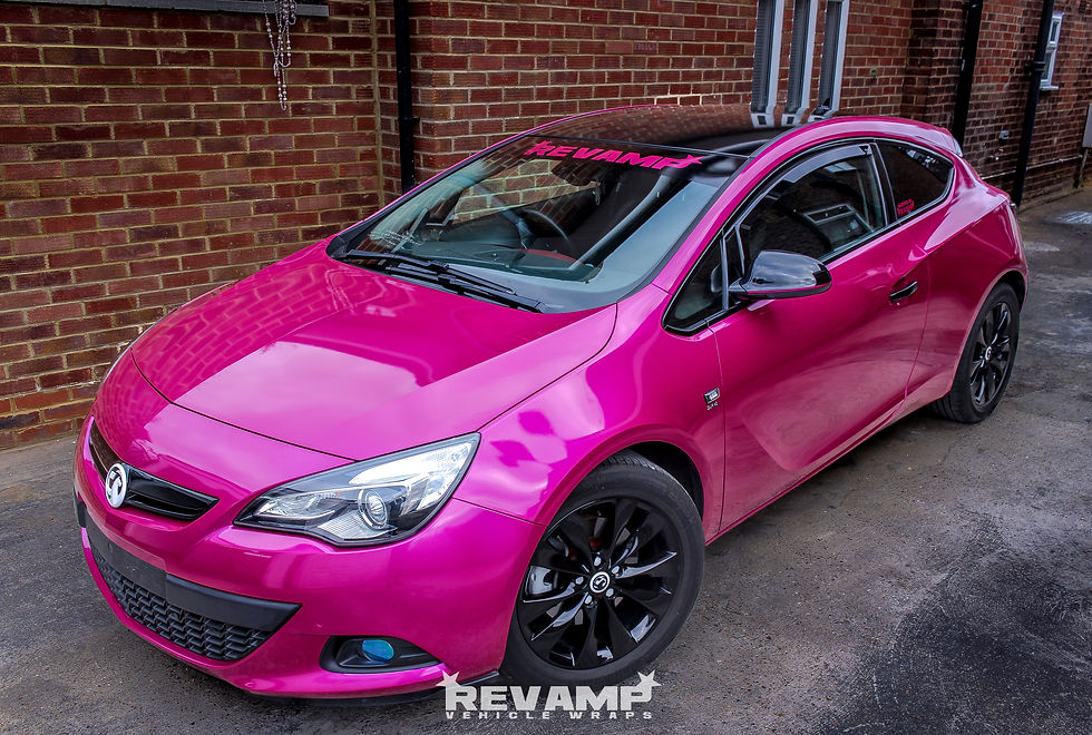 Astra GTC Wrapped in Gloss Fuschia