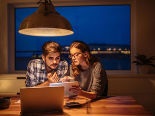 How to Talk to Your Spouse About Budgeting and Finances?