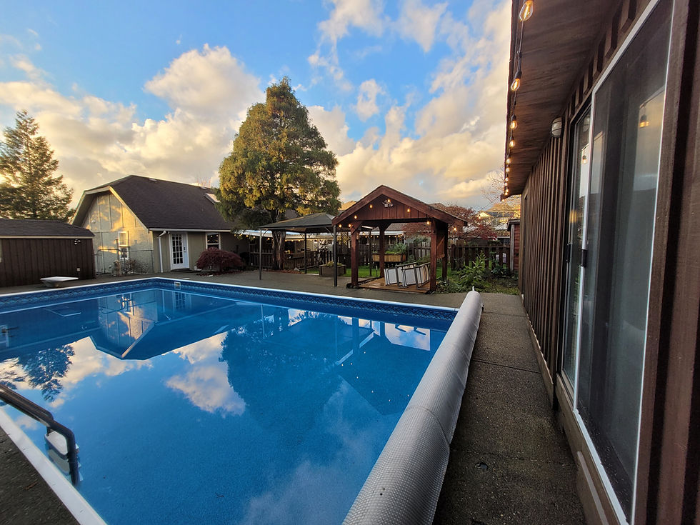 Pic pool1.jpg
