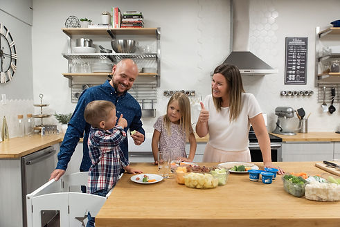 RD Nutrition family in kitchen.jpeg