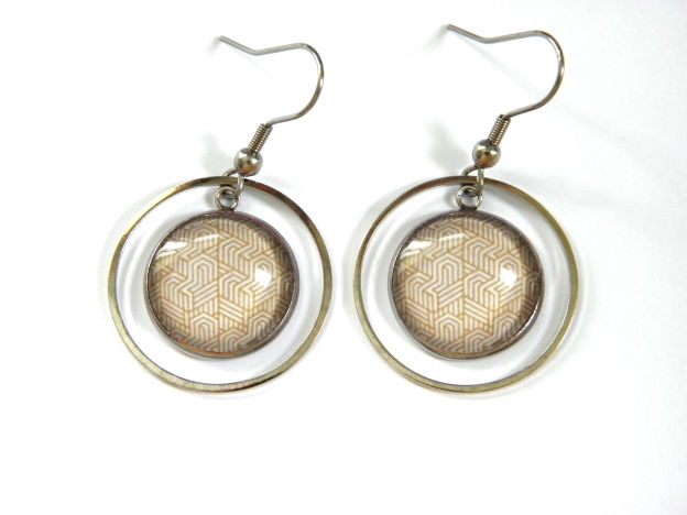 Boucles d'oreilles illustrations ocre labyrinthe
