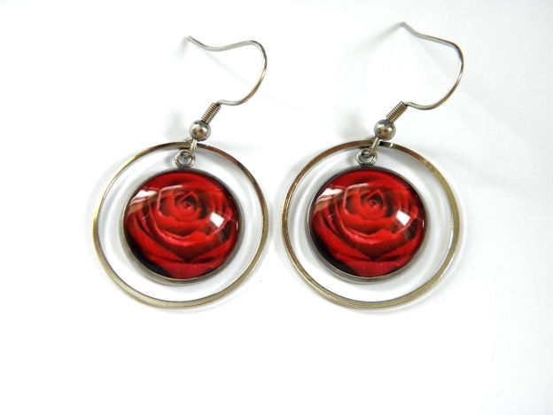 Boucles d'oreilles illustrations rouge petits pois blancs