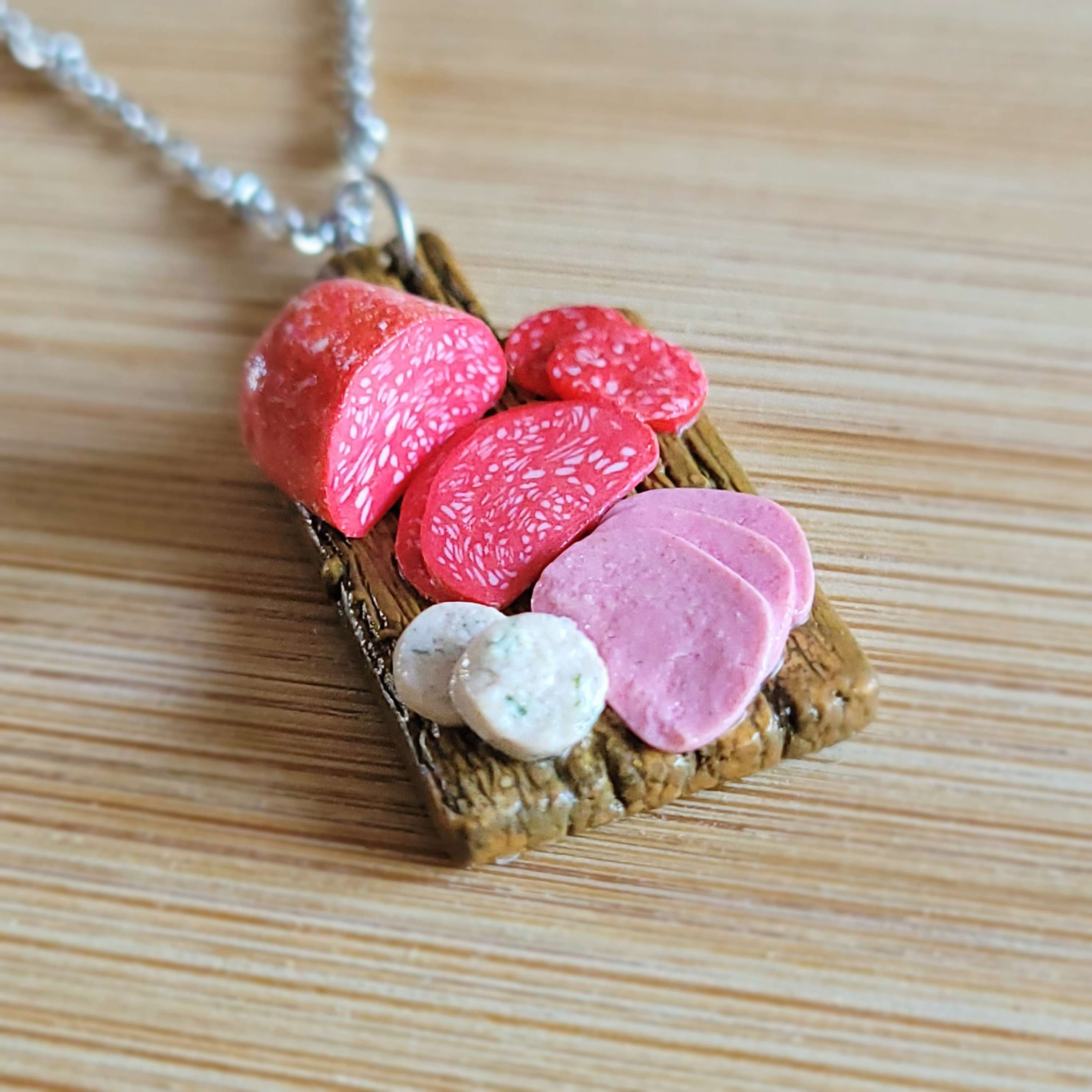 Commande de Caroline. Planche de charcuteries