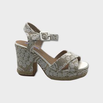 beatriz-mandarina-zapatilla-alpargata-yute-novia-plataforma-blanco