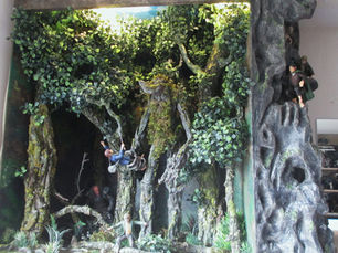 Custom Artist Interview- Building Fangorn and Cirith Ungol!