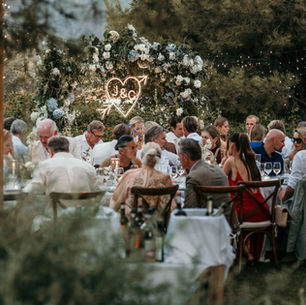 CÓMO CALCULAR EL PRESUPUESTO PARA TU BODA: ALGUNOS CONSEJOS PARA ELABORAR TU PRESUPUESTO Y CEÑIRTE A ÉL