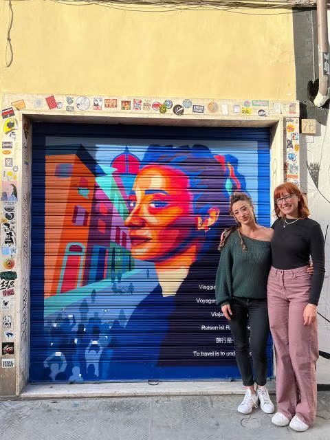 Allison Seanor (right) and her teacher Maria Antonietta / Allison Seanor