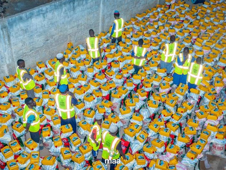 Supporting The Gambia with food parcels and education 