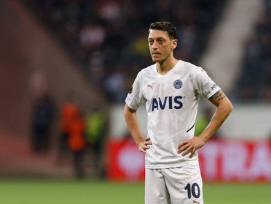 Mesut Ozil Pidah Ke Rans Cilegon FC?