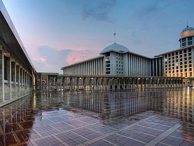 Masjid Istiqlal Sabet Penghargaan Rumah Ibadah Pertama di Dunia Yang Ramah Lingkungan