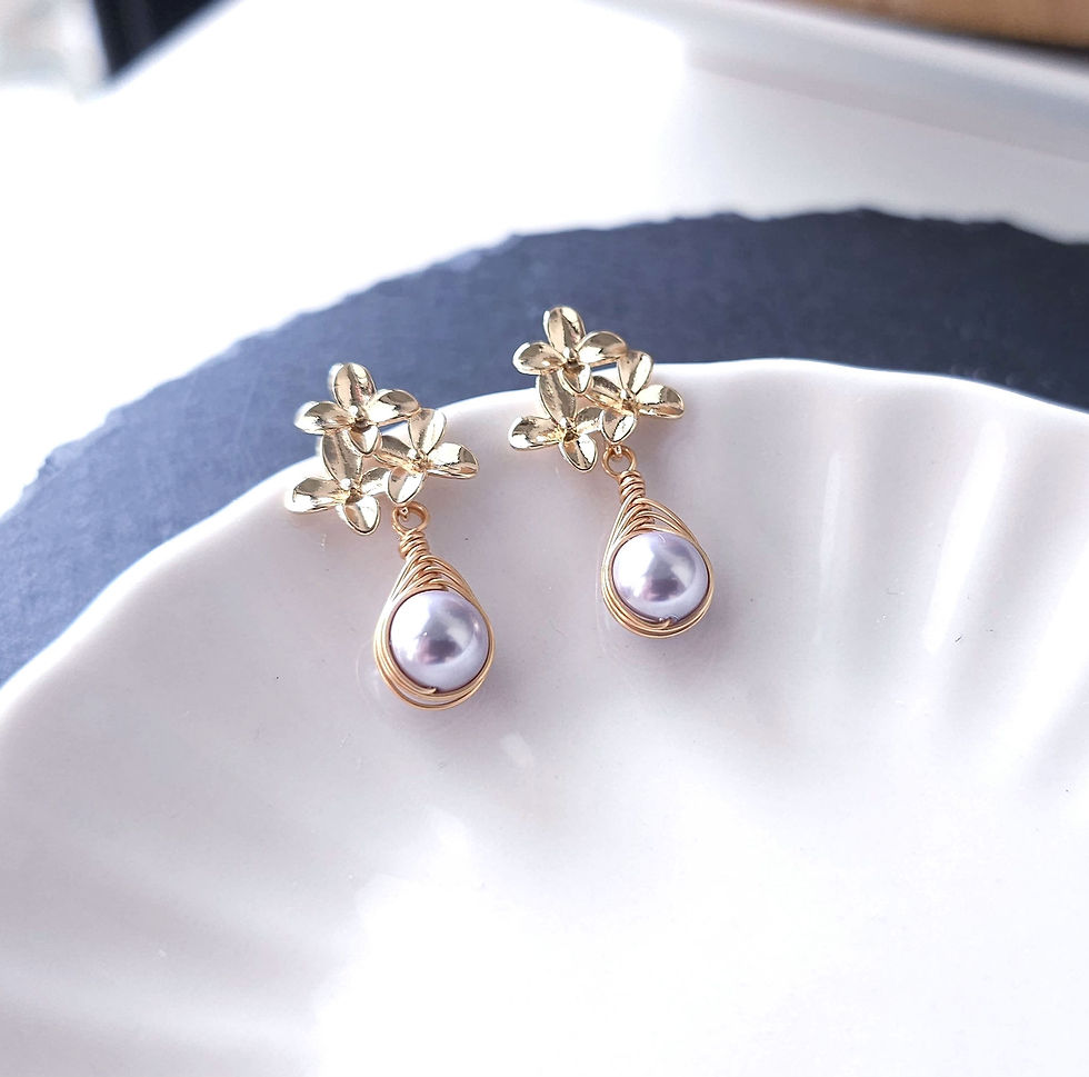 Thumbnail: Petite Swarovski Pearl earrings in lavender with floral ear post