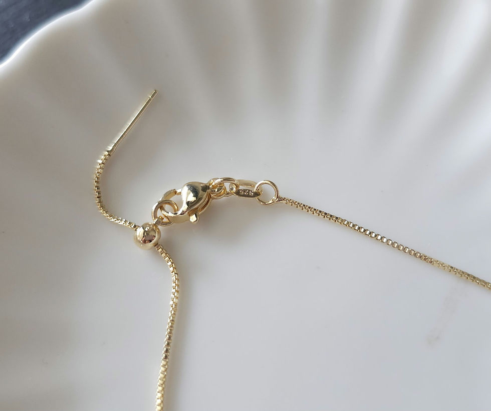 Thumbnail: Beatrice - dry flower resin barrel pendant