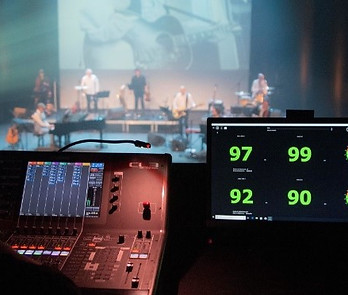 concert 102db.jpg