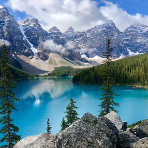 A short guide to supporting sustainability and helping you ‘Go Green’ on your next holiday