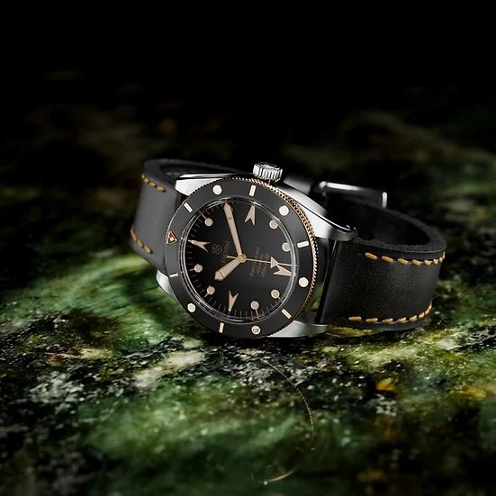 Thumbnail: Black and bronze shield watch, 39 mm.