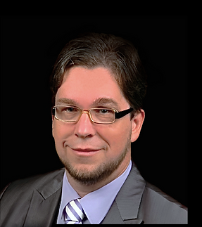 Dr. Michael Heit - Your expert for real estate in German, English and Russian. Pantheon Elite - Your partner for real estate acquisition, company formation, account opening and residence permits in Dubai.