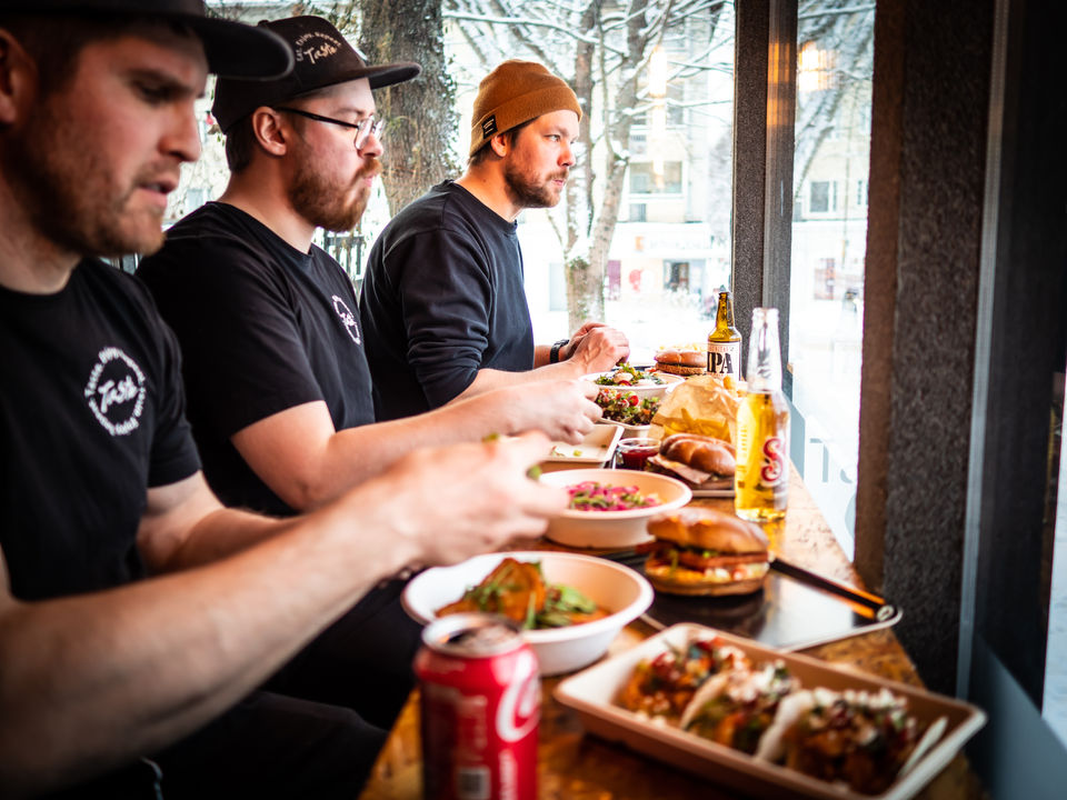 Taste_Porvoo_team_ourstory01.jpg