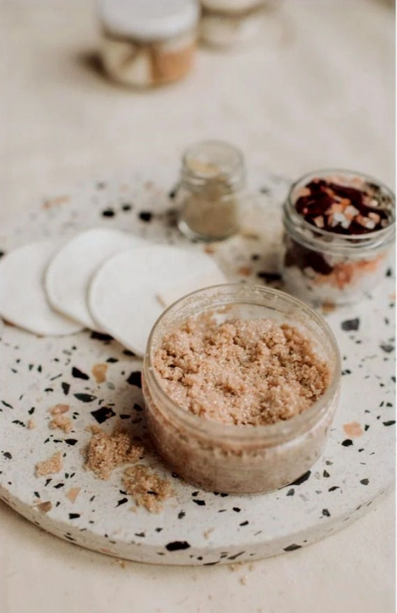 Thumbnail: Foaming Coffee Sugar Scrub