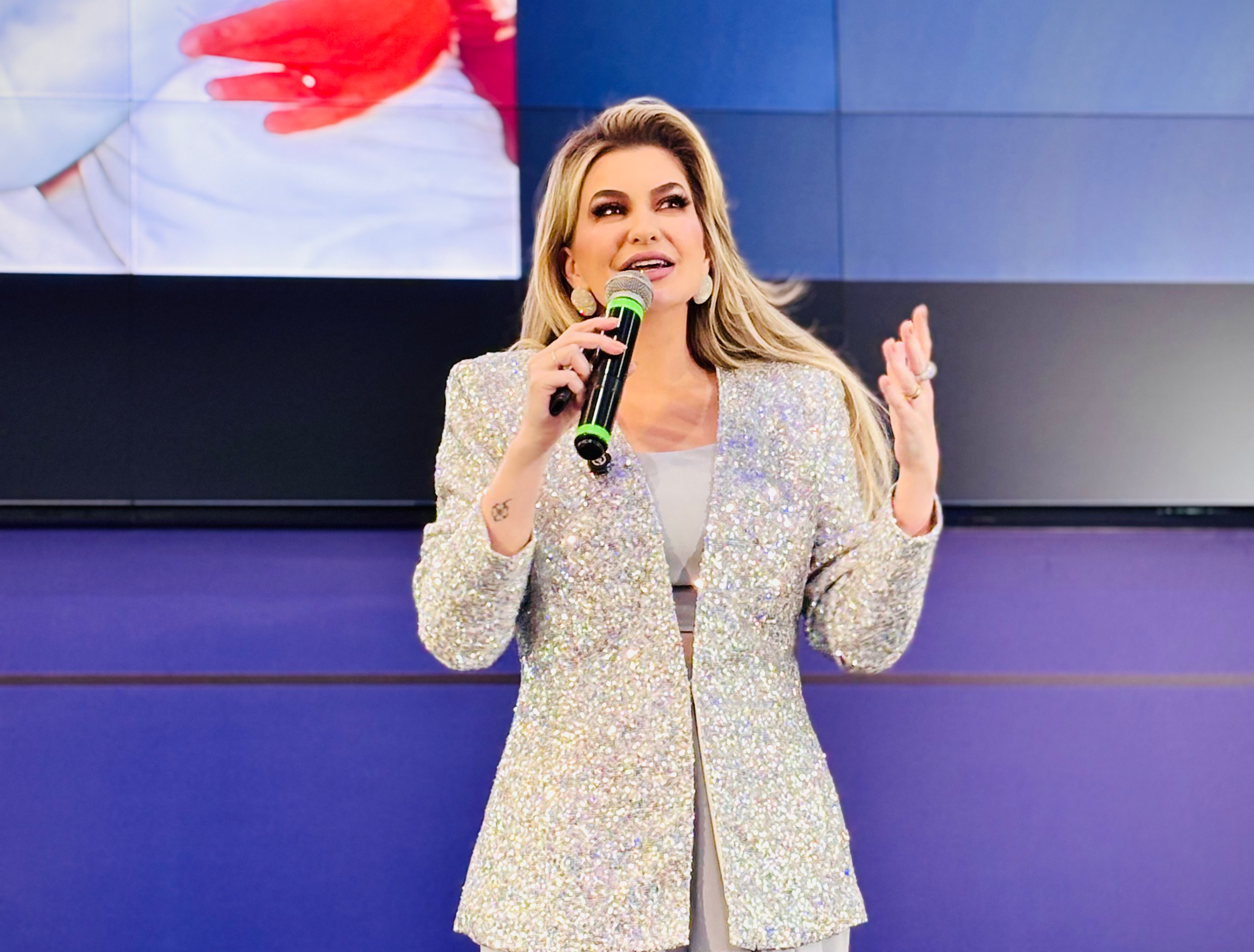 Palestra de Alice Salazar