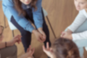 Jeunes Femmes Brainstorming