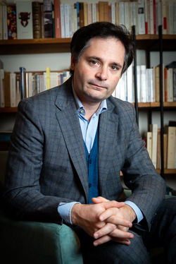 CHARLES PERSONNAZ : est le directeur de l'Institut national du patrimoine