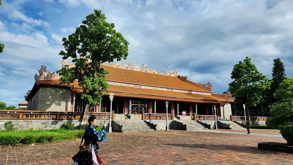 Thai Hoa Palace looking south