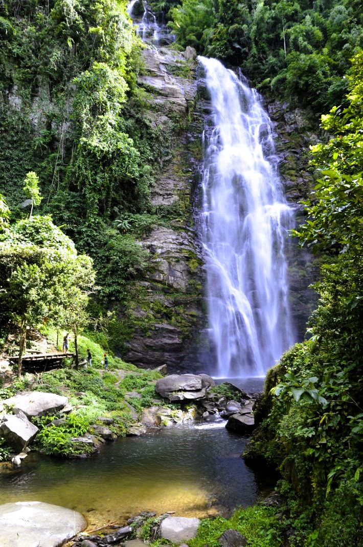 Khe Khem Waterfall