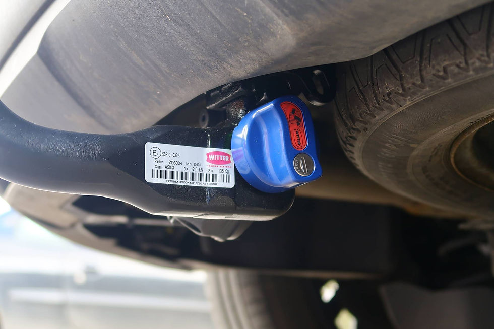 Peugeot 5008 with Witter detachable towbar