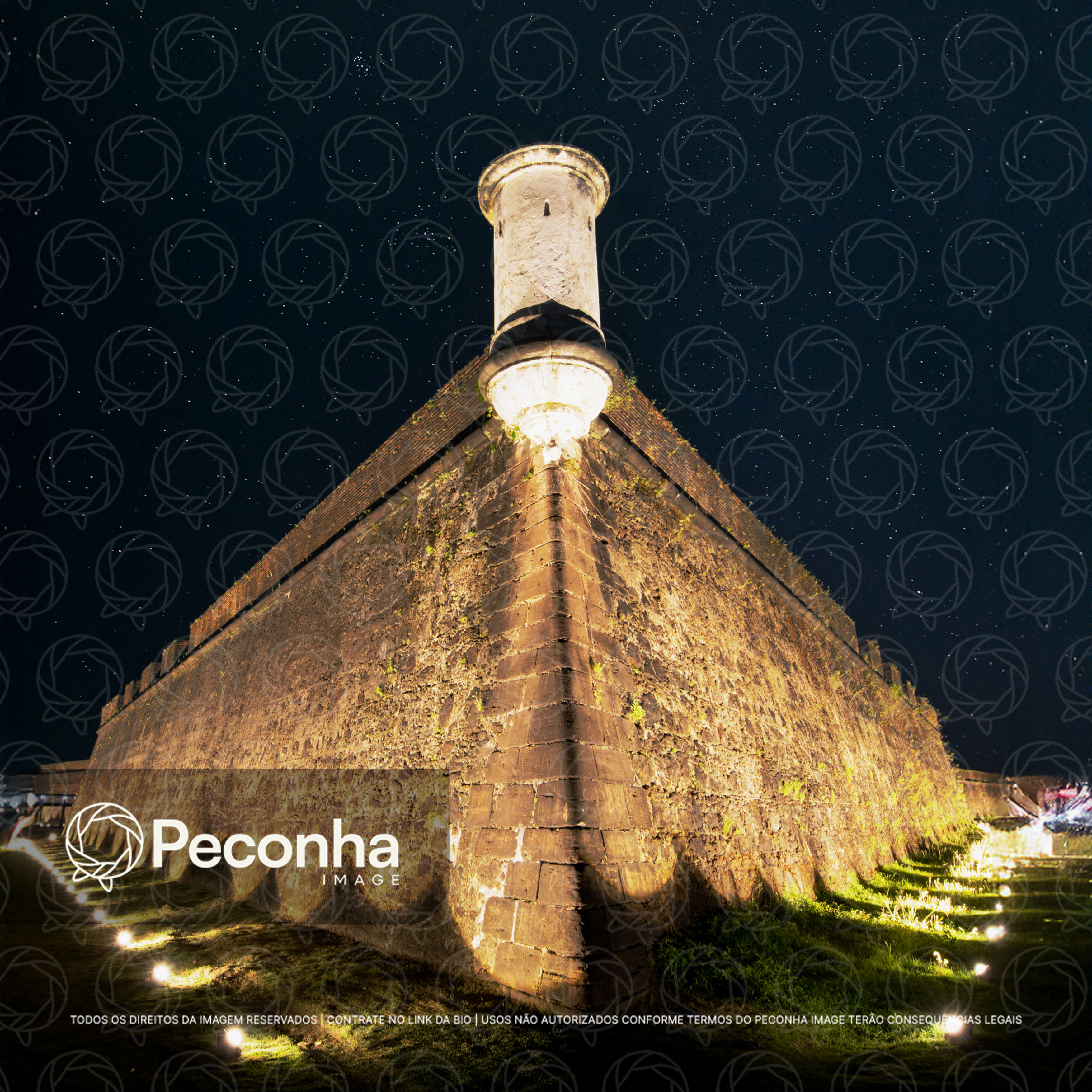 Museu Fortaleza São José de Macapá foto noturna