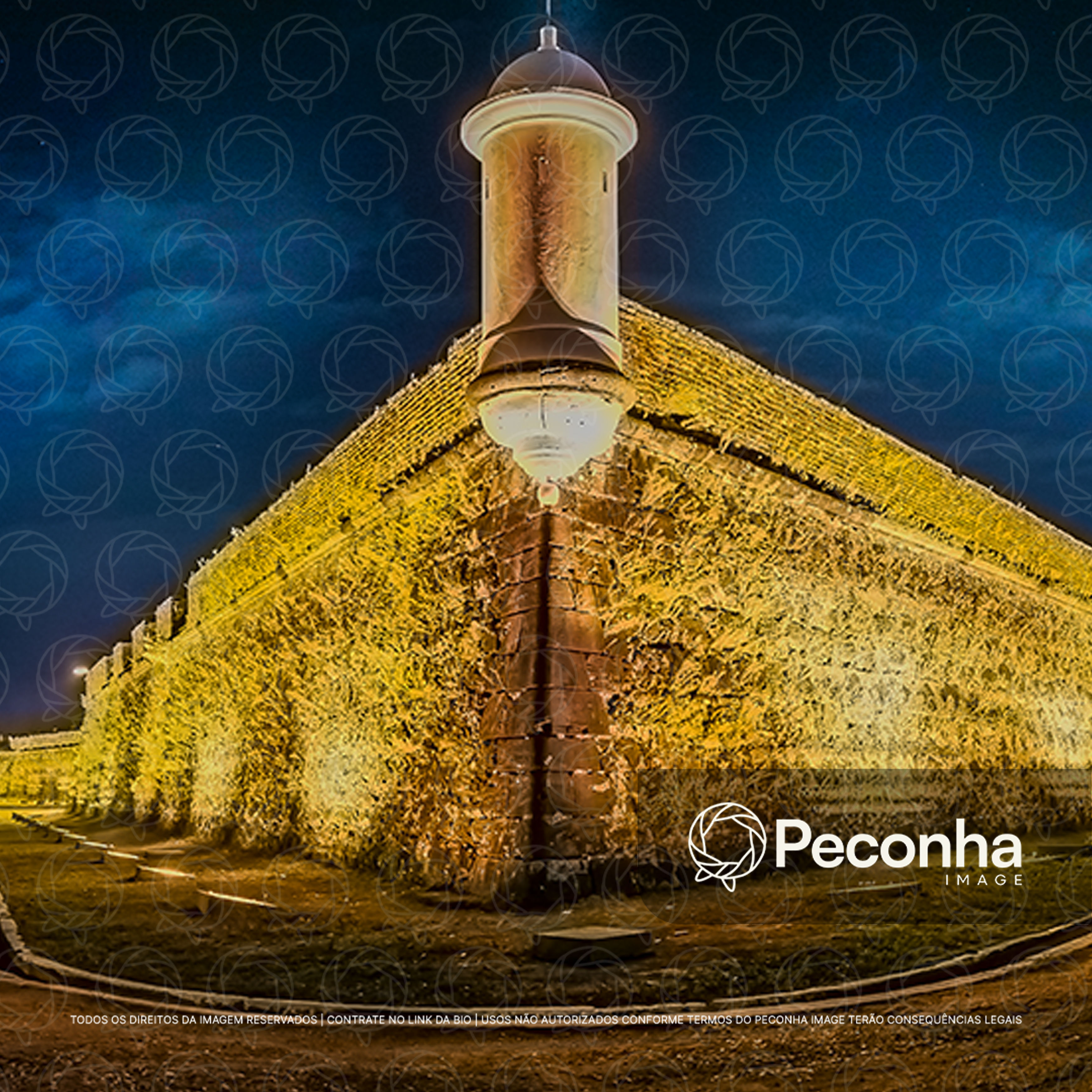 Fortaleza de São José de Macapá AP iluminada a noite