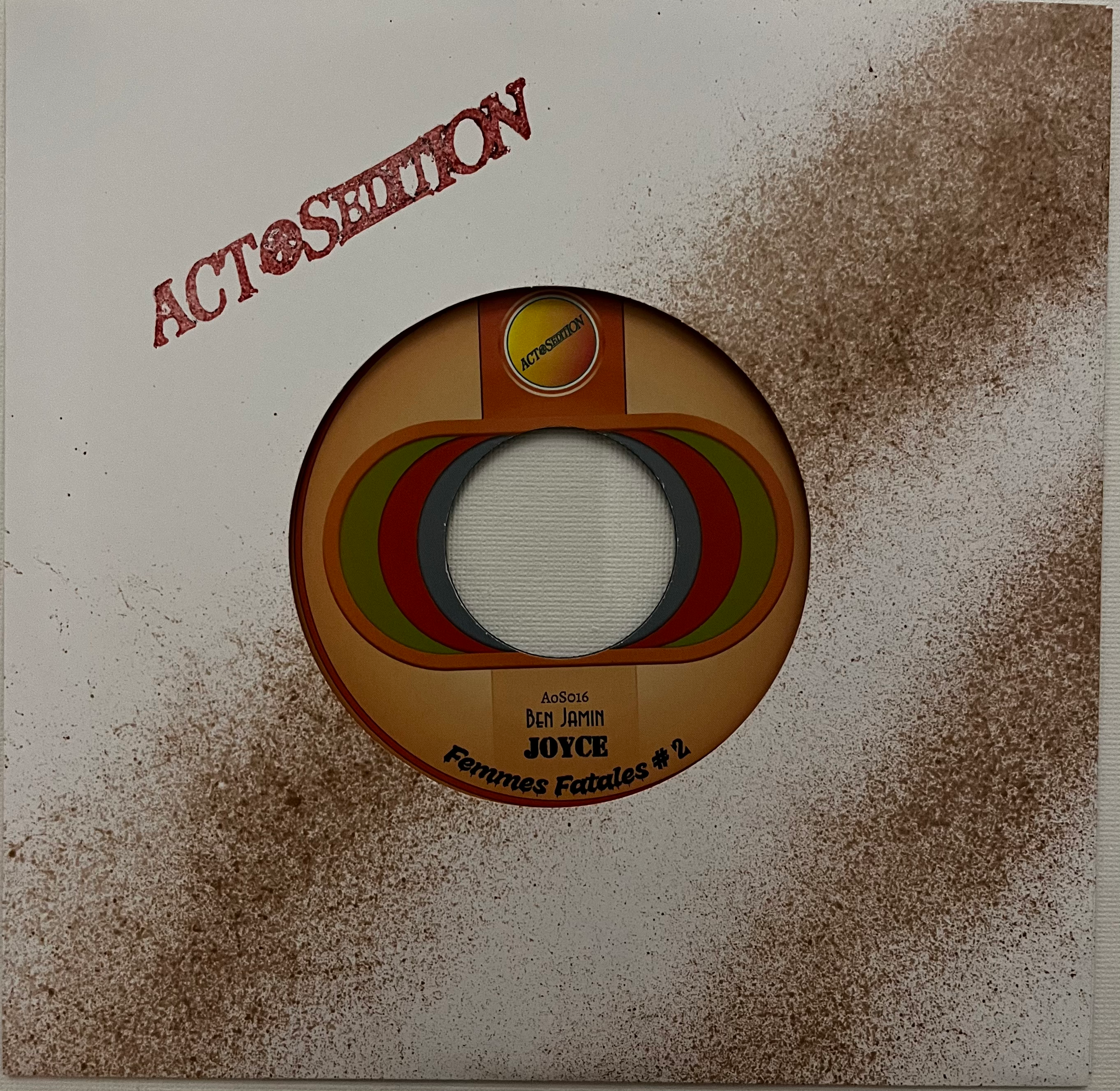 Femmes Fatales Vol. 2