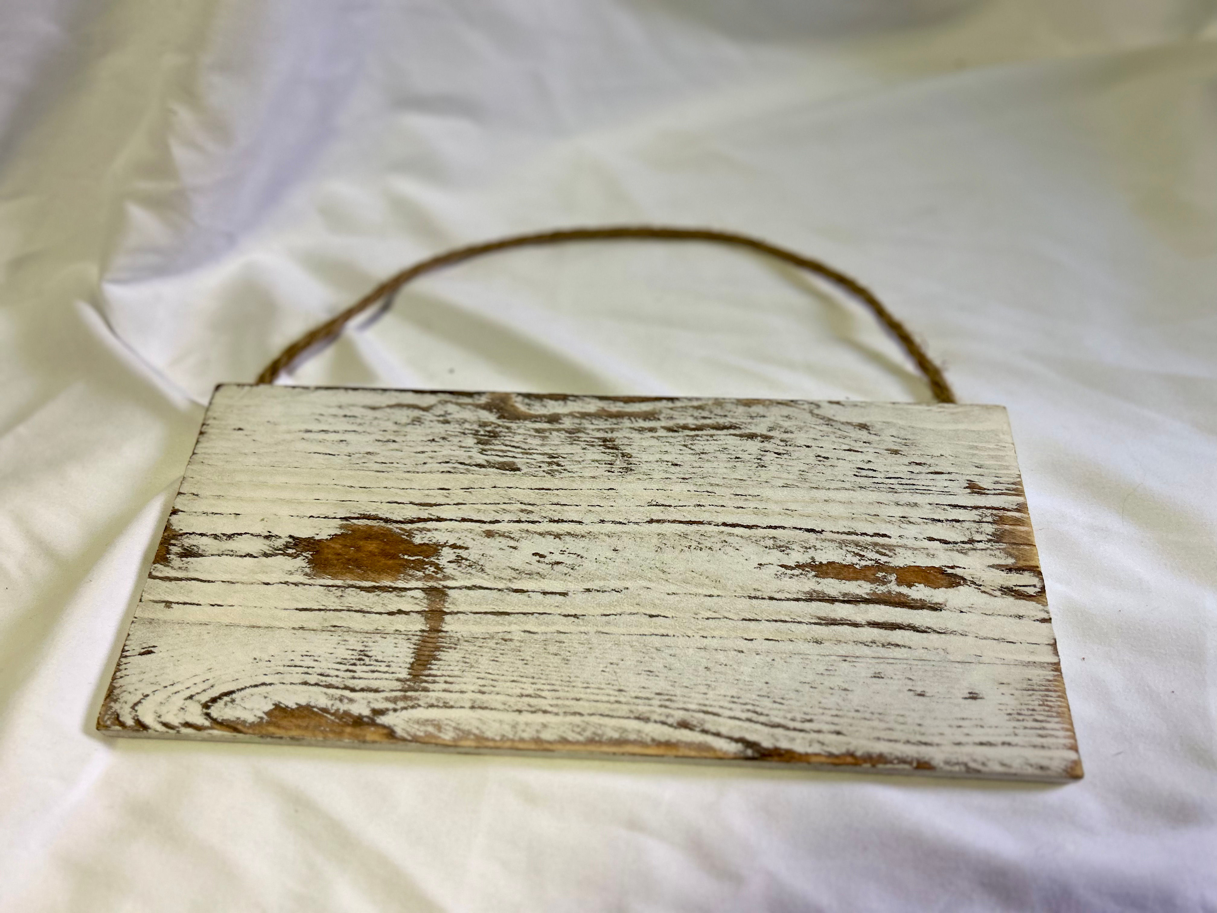 Distressed wood sign (blank)