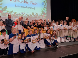 Jubileuszowe „Spiéwné Kwiôtczi” z kolejnym sukcesem