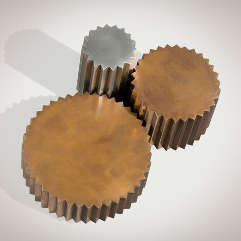 Doris coffee table set: 3 multistar-shaped tables of different sizes in cast bronze 