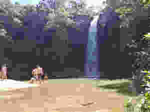 praia e poço na chegada na Cachoeira do Abade