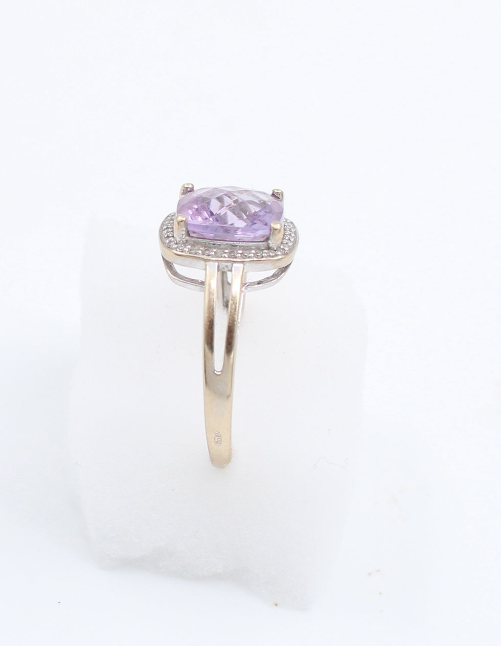 Thumbnail: Bague en Or gris 18k Améthyste et diamants