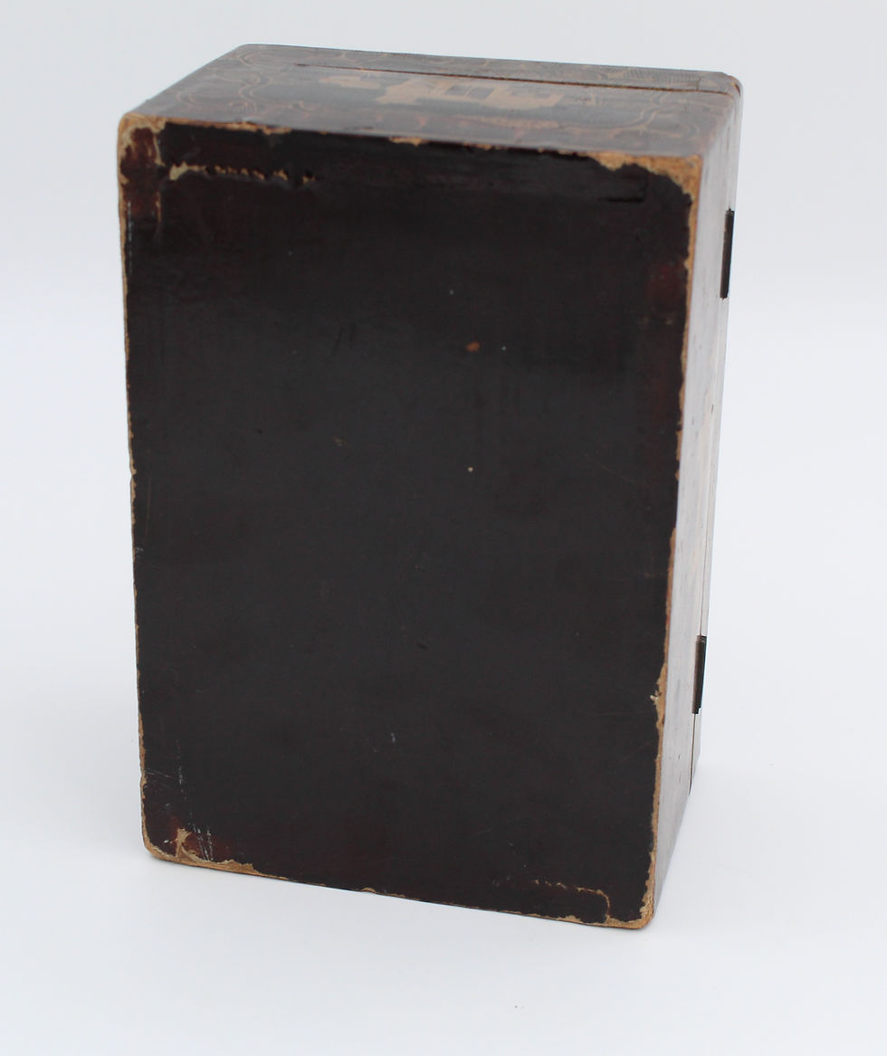 Thumbnail: BOITE COFFRET EN LAQUE DE CHINE DORE CANTON XIX EME Chinese Lacquer Box Tea
