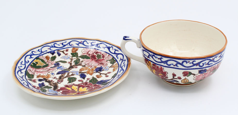 Miniature : Grande Tasse et soucoupe à déjeuner en faïence de GIEN Modèle Pivoines /3