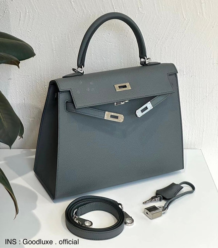 Hermès Kelly 25 | Vert Amande | PHW | Epsom | Z Stamp