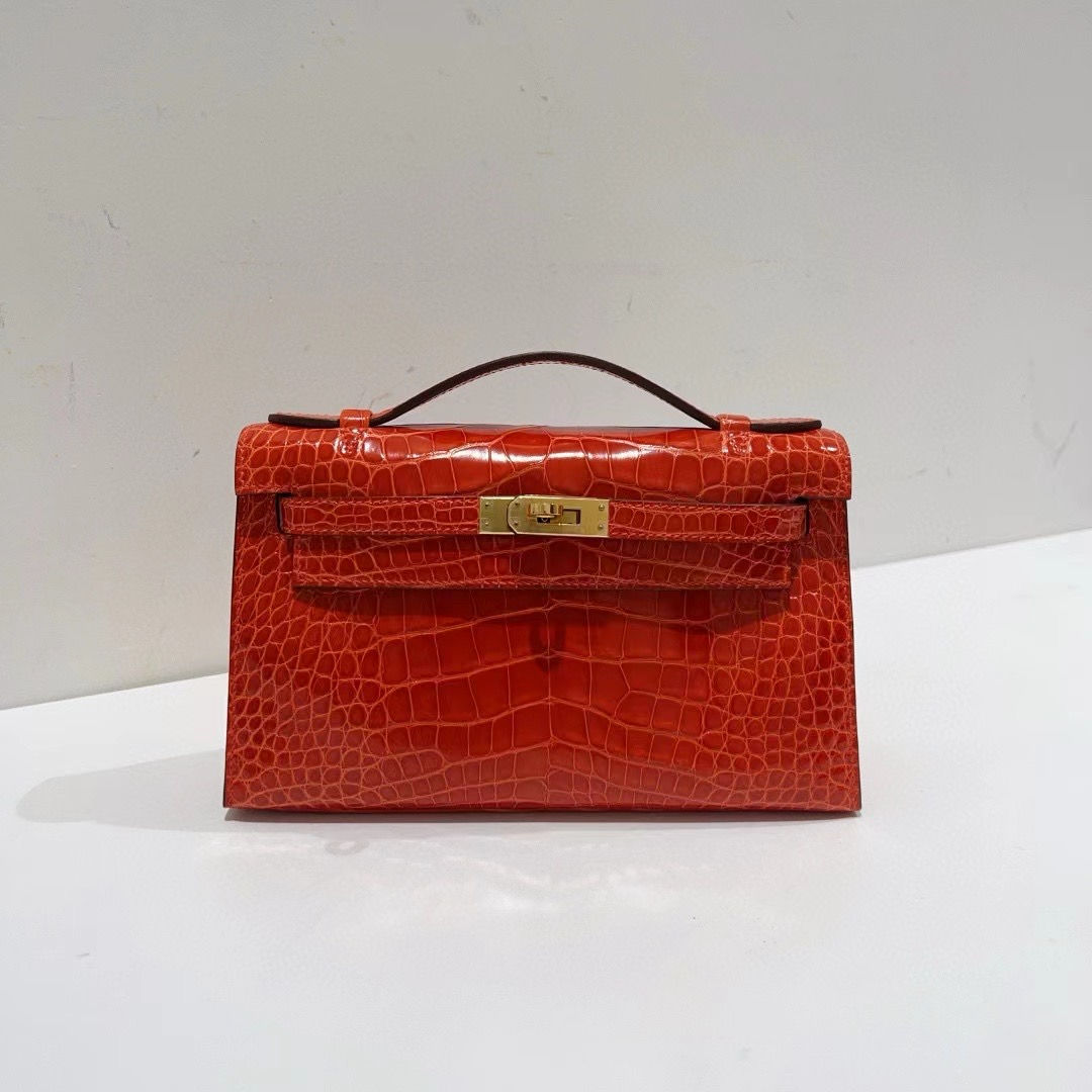 Kelly Pochette | 8V Orange Poppy | GHW | Shiny Croc | C Stamp