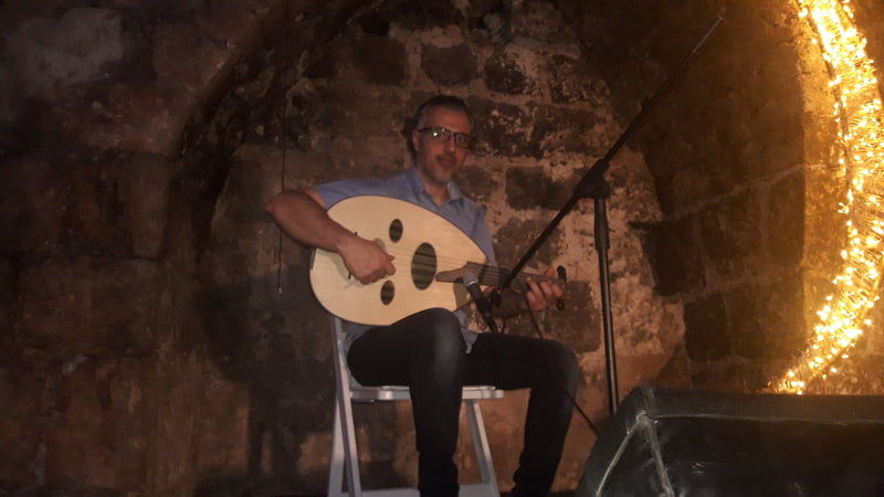 كونسيرت جَوازُ سَفَر