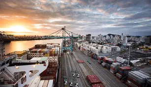 Itajaí. O polo corporativo e logístico de Santa Catarina