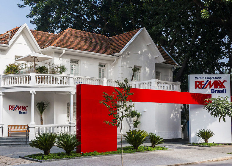 RemaxFachada.jpg