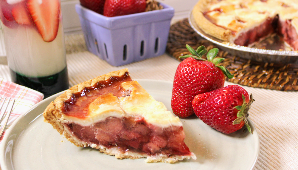 strawberry lemonade slice-02-edit_edited.png