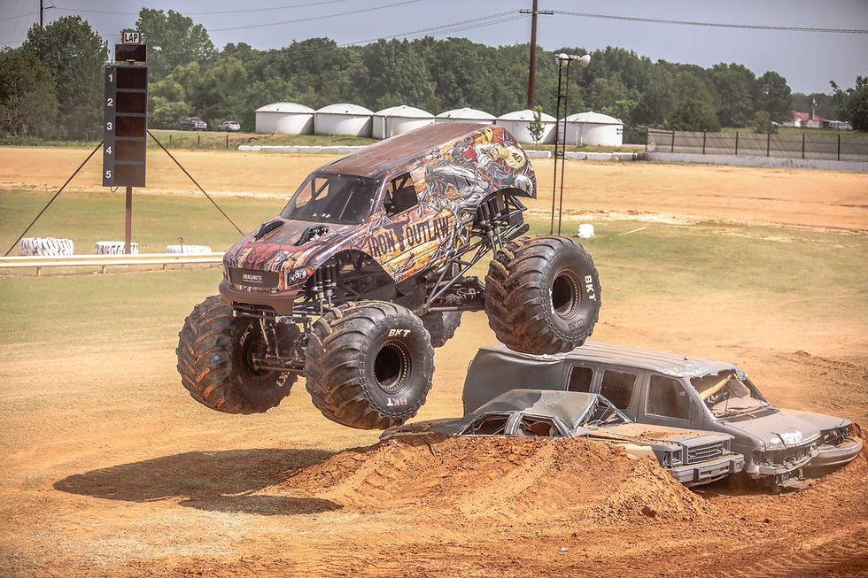 Indoor vs Outdoor Monster Truck Events: Which is Better?