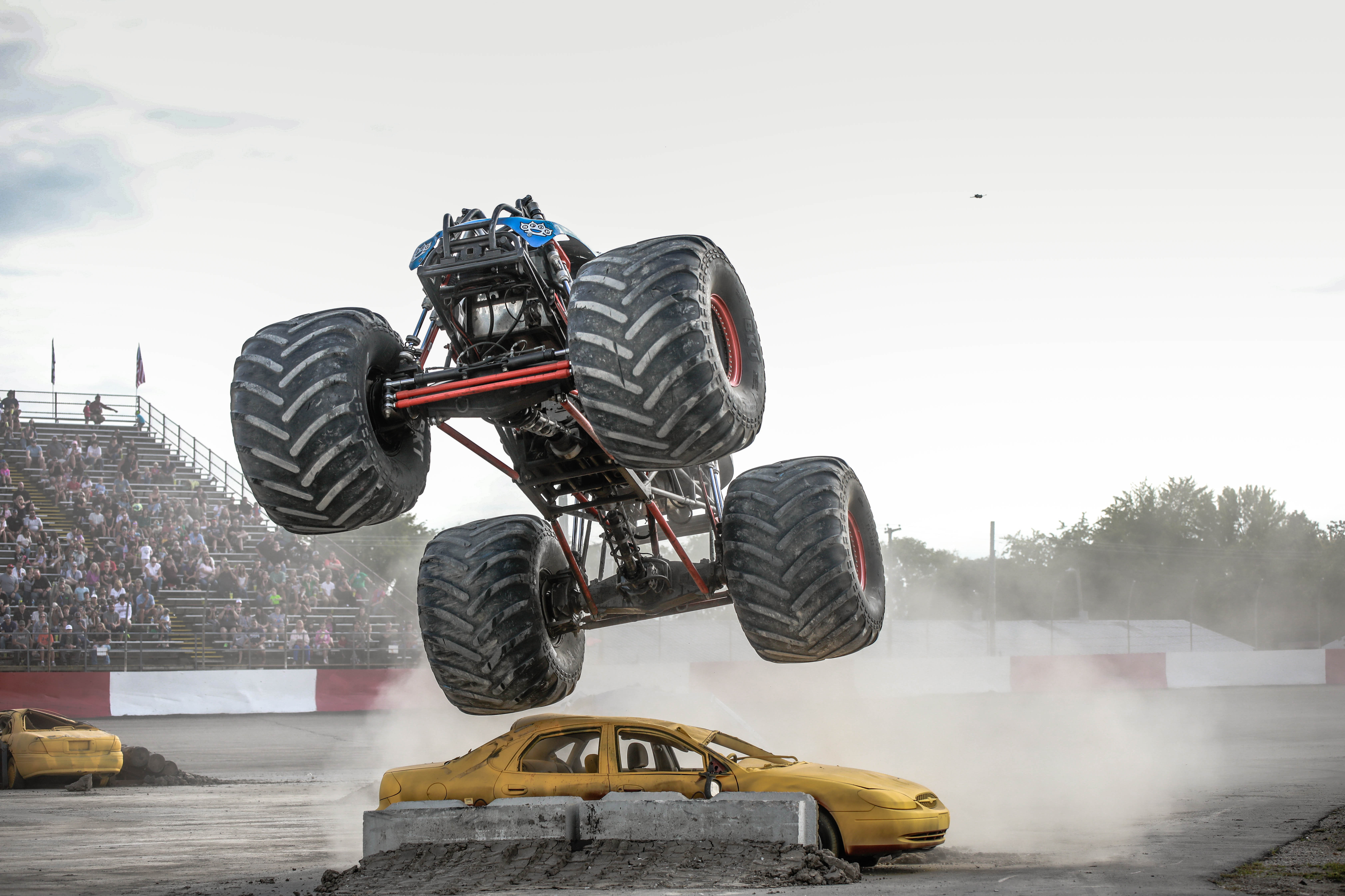 週刊MONSTER TRUCK 4WD Glendale, AZ | State Farm Stadium | Oct. 1, 2022 | Monster Jam®