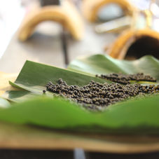 《女王燻肉》，馬告入肉，靜待時光的燻香