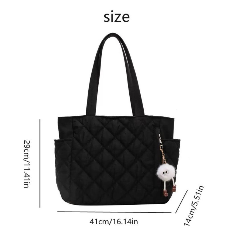 Thumbnail: Noir Quilted Tote